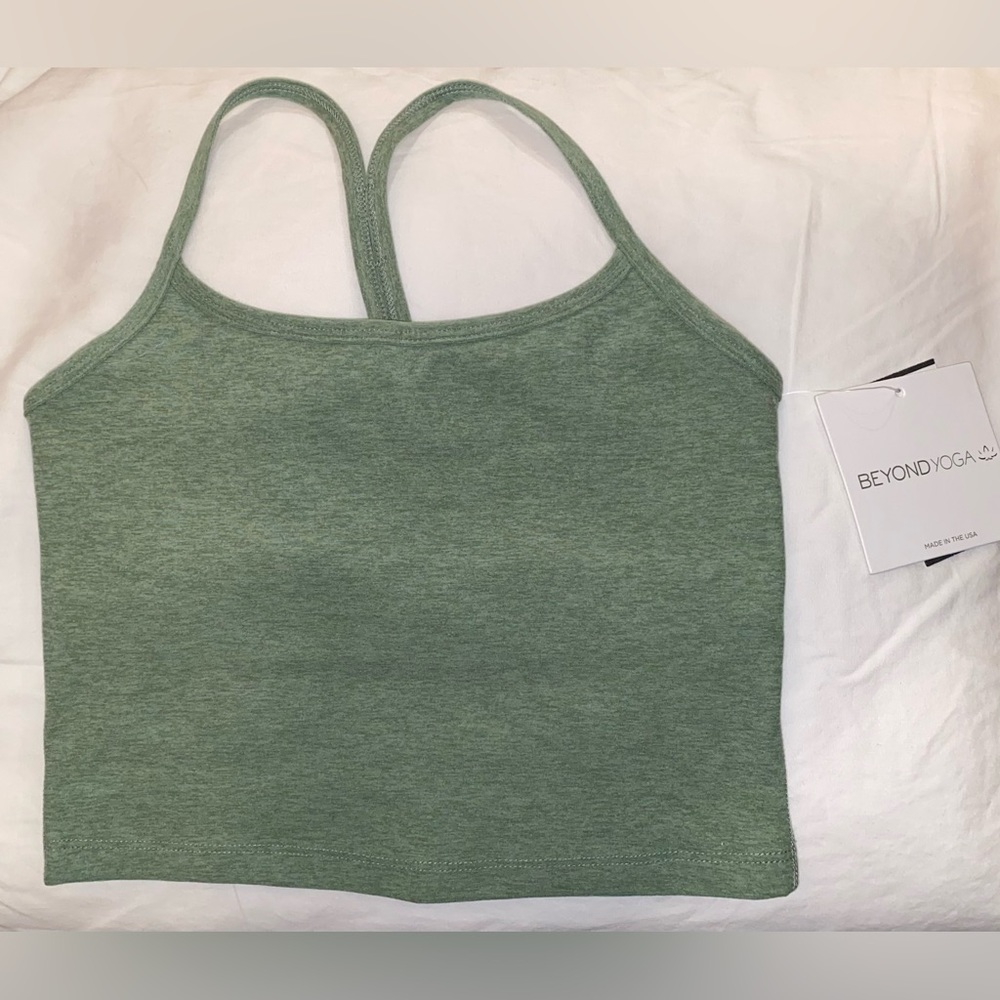 Beyond Yoga Spacedye Slim Racerback Cropped Tank XS - Grey Sage Heather